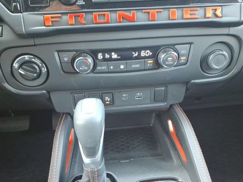 Used 2025 Nissan Frontier PRO-4X w/ Interior Protection Package AWD/4WD image 20