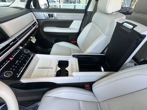 Used 2024 Hyundai Santa Fe Calligraphy image 31