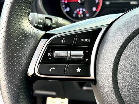 Used 2024 Kia Forte GT-Line w/ GT-Line Premium Package image 16