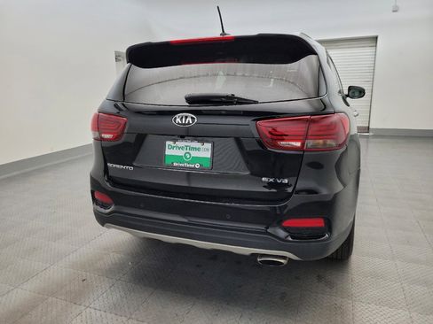 Used 2020 Kia Sorento EX FWD image 7