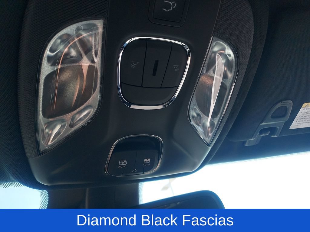 Used 2023 Jeep Compass Limited w/ Elite Group AWD/4WD image 18