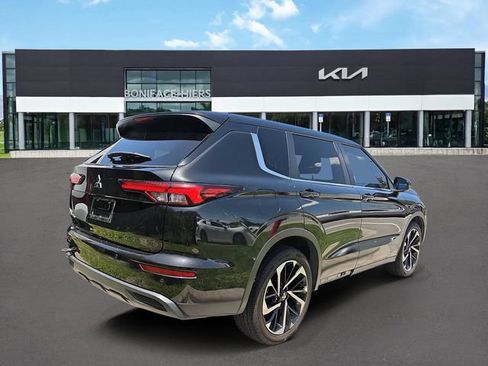 Used 2022 Mitsubishi Outlander ES AWD/4WD image 3