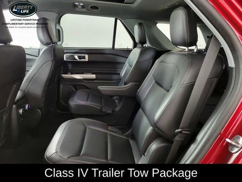 Used 2023 Ford Explorer XLT w/ Equipment Group 202A image 15