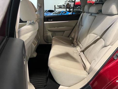 Used 2011 Subaru Outback 2.5i Premium image 29