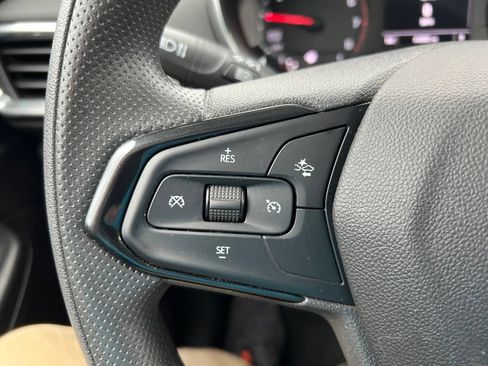 Used 2023 Chevrolet TrailBlazer LT FWD image 11