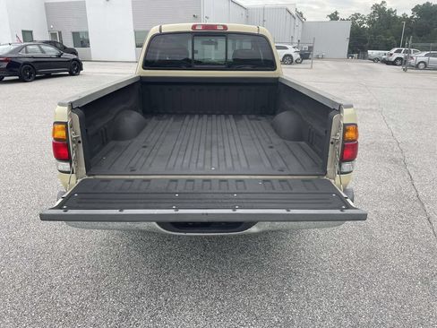 Used 2002 Toyota Tundra SR5 RWD image 7