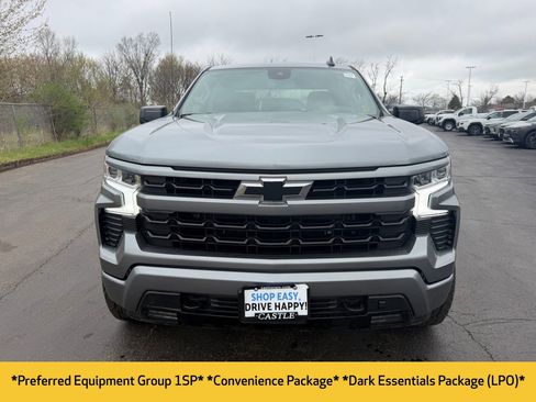 Used 2023 Chevrolet Silverado 1500 RST image 2