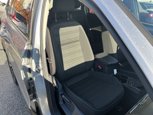 Used 2023 Volkswagen Tiguan S image 24