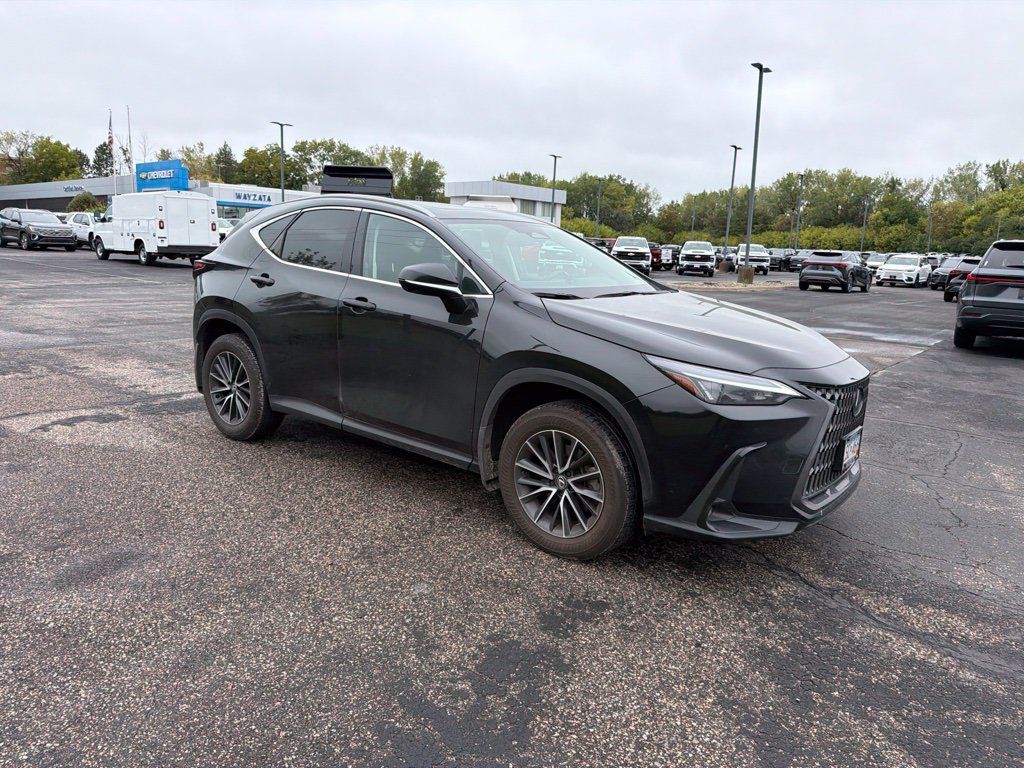 Used 2024 Lexus NX 350 AWD w/ Vision Package image 13
