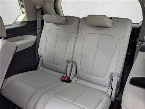 Used 2021 Jeep Grand Cherokee L Overland w/ Trailer Tow Group (B) image 18