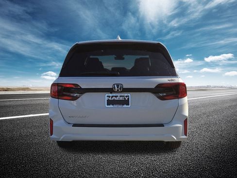 New 2026 Honda Odyssey EX-L image 18