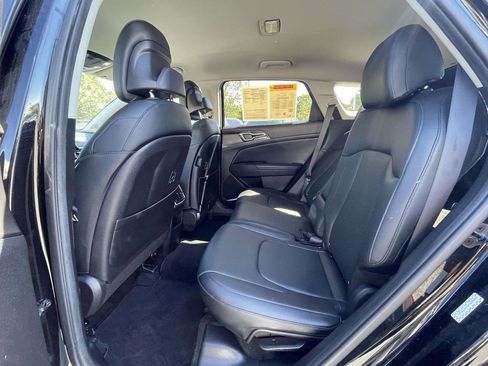 Used 2023 Kia Sportage EX FWD image 11