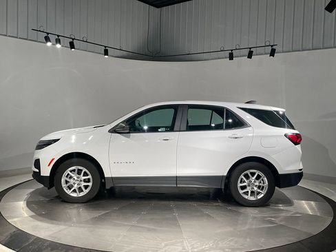 Used 2024 Chevrolet Equinox LS image 14