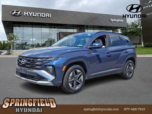 Certified 2025 Hyundai Tucson SEL AWD/4WD image 1
