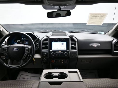 Used 2016 Ford F150 XLT w/ Equipment Group 302A Luxury AWD/4WD image 11