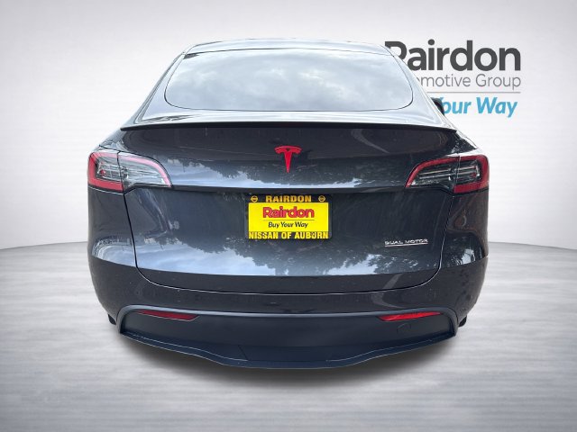 Used 2024 Tesla Model Y Performance AWD/4WD image 6