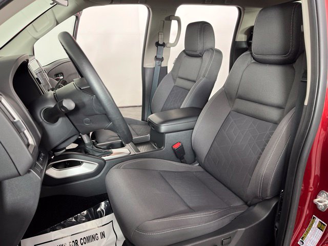 Used 2025 Nissan Frontier SV AWD/4WD image 20