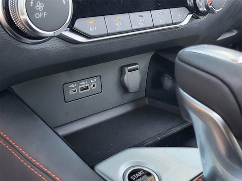 New 2025 Nissan Altima 2.5 SR image 19