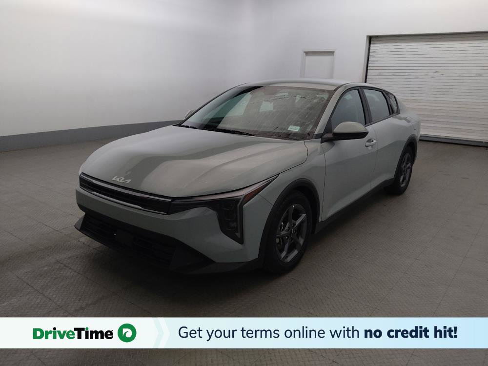 Used 2025 Kia K4 FWD image 1