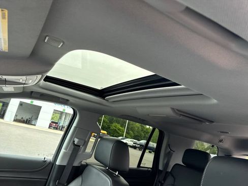 Used 2019 Chevrolet Tahoe Premier AWD/4WD image 26