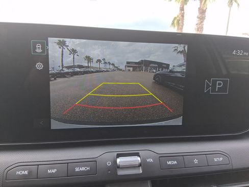 New 2026 Kia K4 FWD image 12