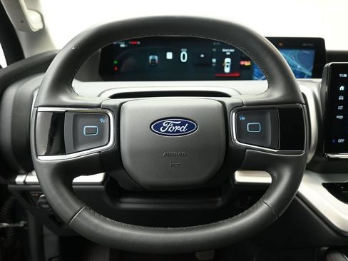 Certified 2025 Ford Expedition Max Active AWD/4WD image 13
