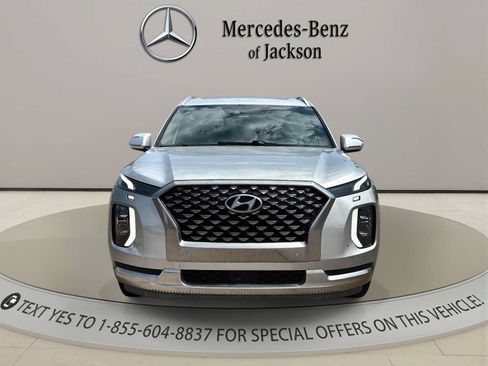 Used 2022 Hyundai Palisade Calligraphy FWD image 3