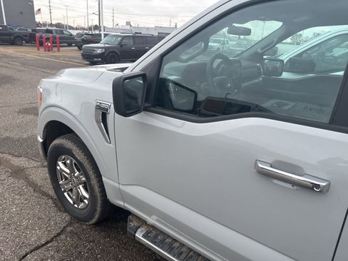 Used 2023 Ford F150 XLT w/ XTR Package image 2