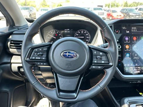 Used 2024 Subaru Crosstrek 2.5i Limited w/ Crosstrek Mirror Package AWD/4WD image 46