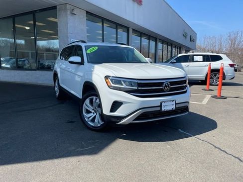 Used 2023 Volkswagen Atlas SE AWD/4WD image 3