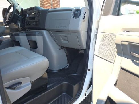 Used 2024 Ford E-350 and Econoline 350 Super Duty w/ Power Windows & Locks Group RWD image 22