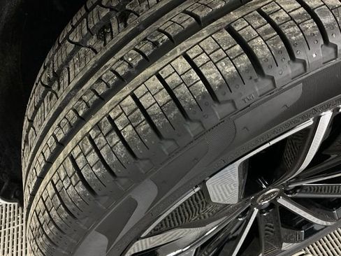 New 2026 Volvo XC90 B6 Plus w/ Protection Package Premier image 36