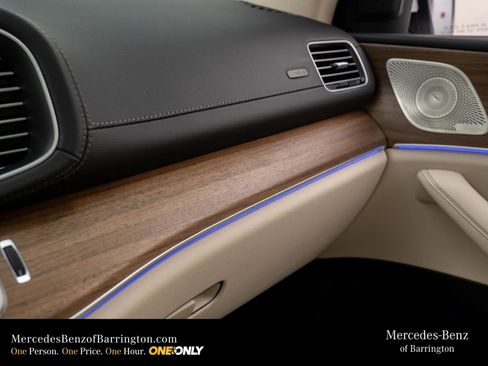 New 2026 Mercedes-Benz GLS 450 4MATIC image 35