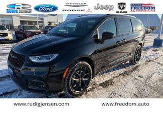 New 2026 Chrysler Pacifica Select w/ S Appearance Package 360° Tour