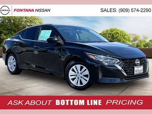 Certified 2025 Nissan Sentra S FWD image 1