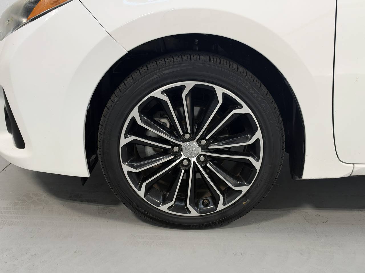 Used 2016 Toyota Corolla S FWD image 15
