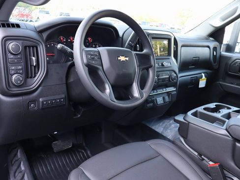 New 2025 Chevrolet Silverado 2500 W/T w/ WT Convenience Package image 5