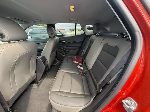 Used 2024 Chevrolet Trax ACTIV FWD image 19