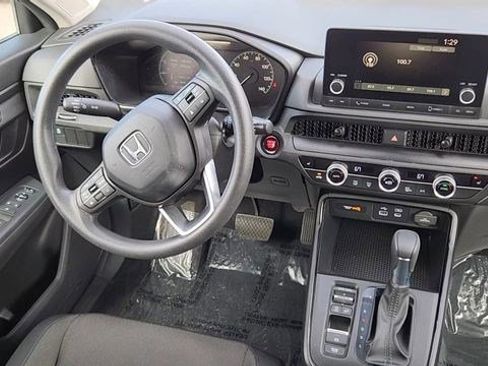 Used 2023 Honda CR-V EX image 5