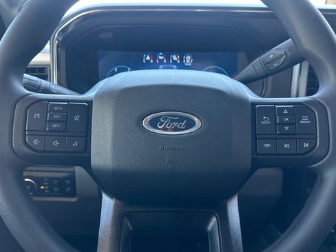 New 2026 Ford F350 XLT w/ XLT Premium Package AWD/4WD image 23