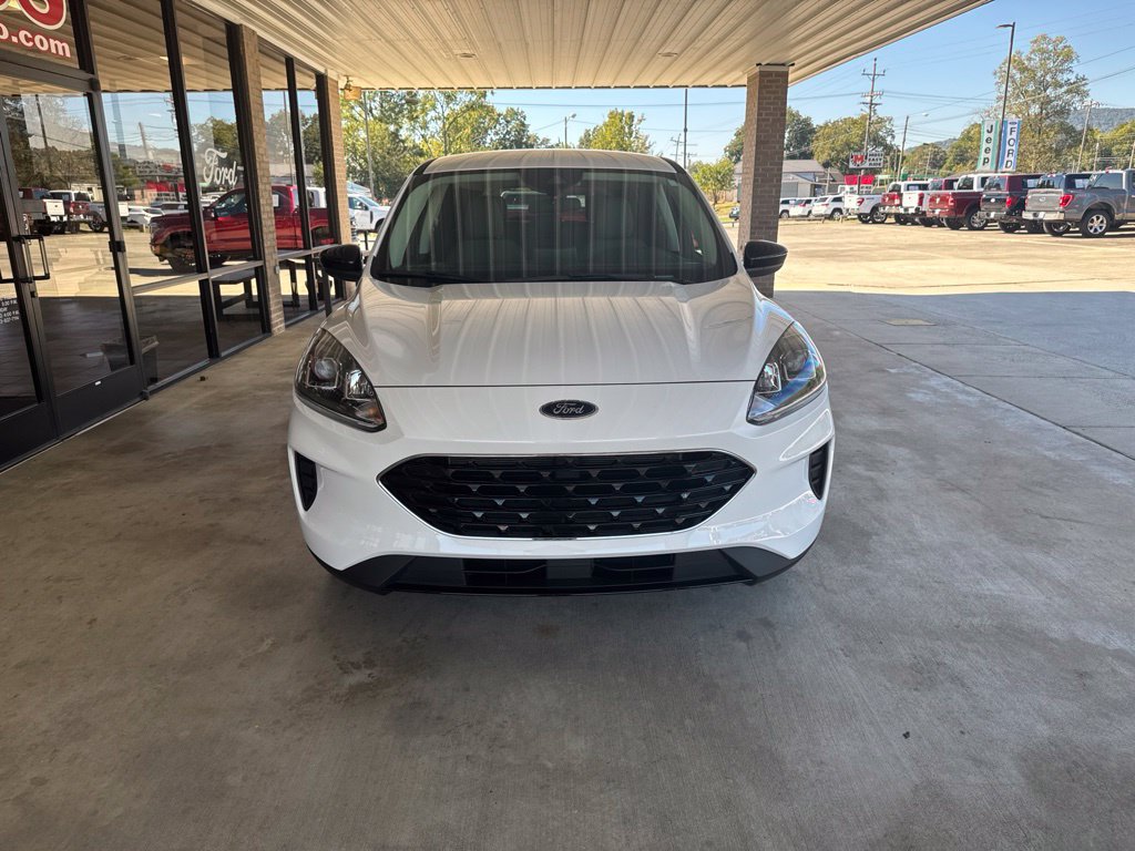 Certified 2021 Ford Escape SE w/ SE Sport Appearance Package FWD image 2