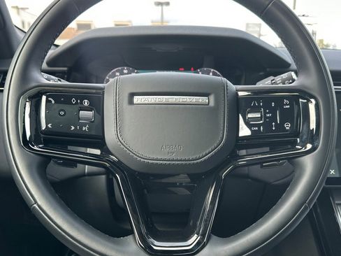Used 2025 Land Rover Range Rover Velar S image 18