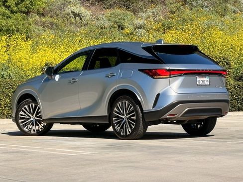 Certified 2023 Lexus RX 350 Premium Plus w/ Accessory Package (Z1) image 3