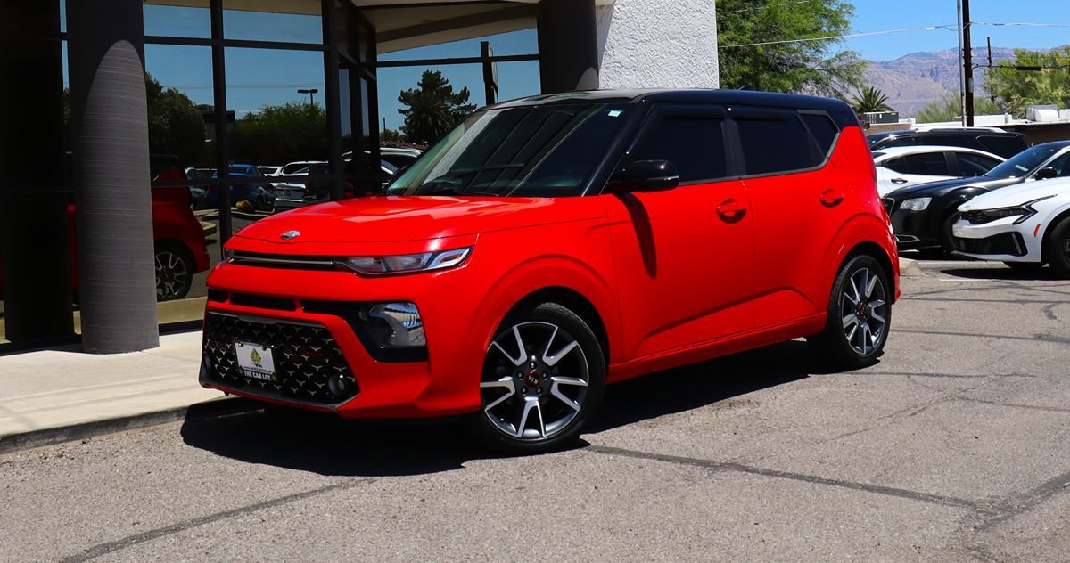Used 2020 Kia Soul GT-Line FWD image 2