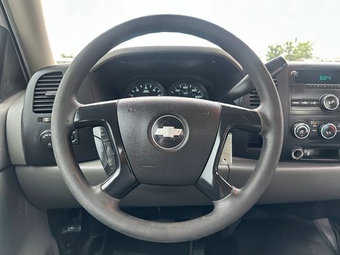 Used 2013 Chevrolet Silverado 1500 W/T image 14