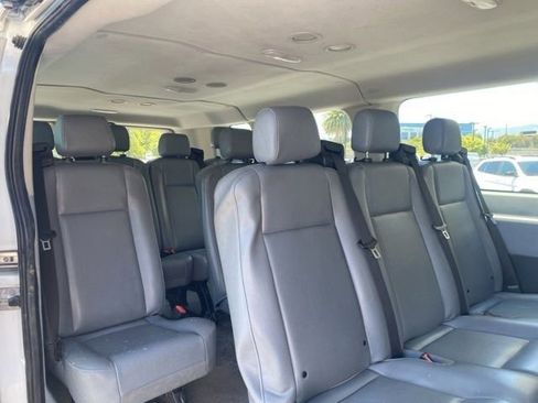 Used 2018 Ford Transit 350 XL RWD image 9