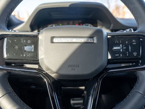 New 2026 Land Rover Range Rover Evoque Dynamic SE image 14