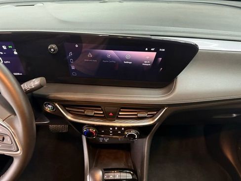 Certified 2024 Buick Encore GX Sport Touring image 28