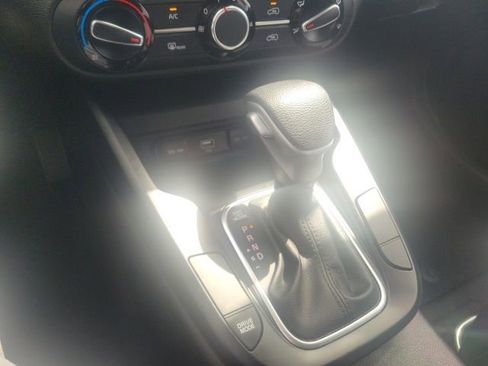 Used 2022 Kia Soul LX w/ Technology Package image 23