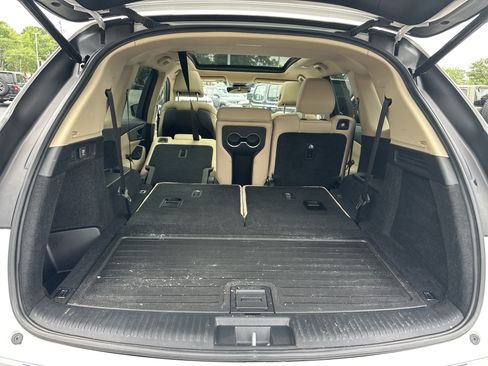 Used 2022 Acura MDX SH-AWD image 18
